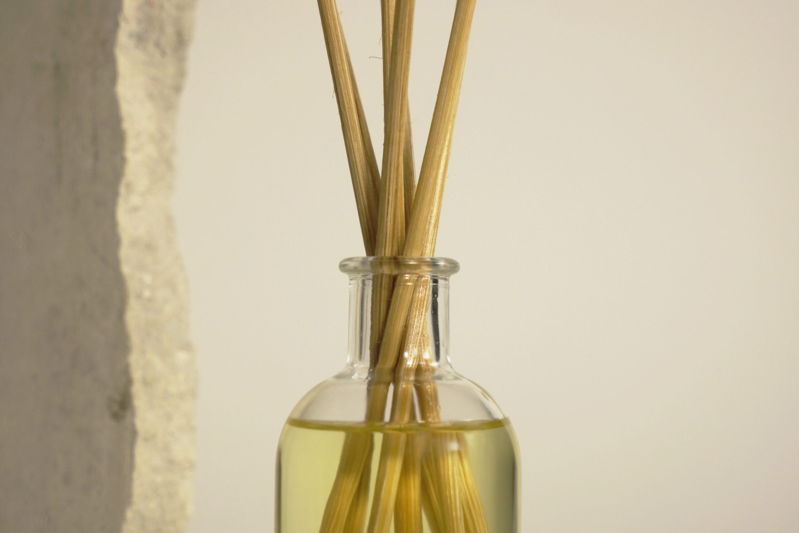 Difusor de Varillas- The Olphactory - Spiced Tangerine · radiant · Aromatizante Cítrico para Hogar - Imagen 4